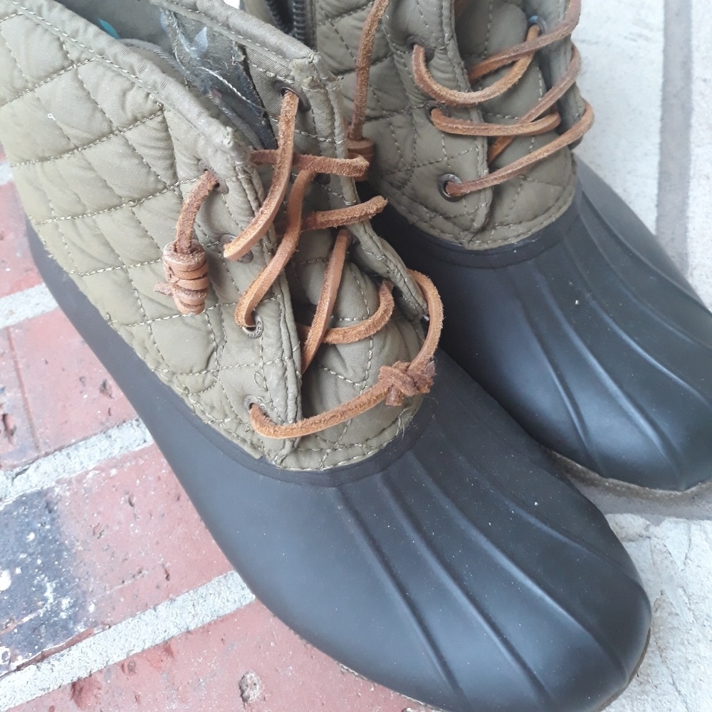 Sperry Duck Style Boots Khaki Green Sz 8